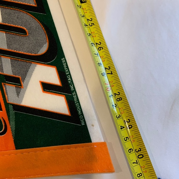 Vintage Tag Express University of Miami Hurricanes Logo 30" Pennant Flag - Picture 10 of 10